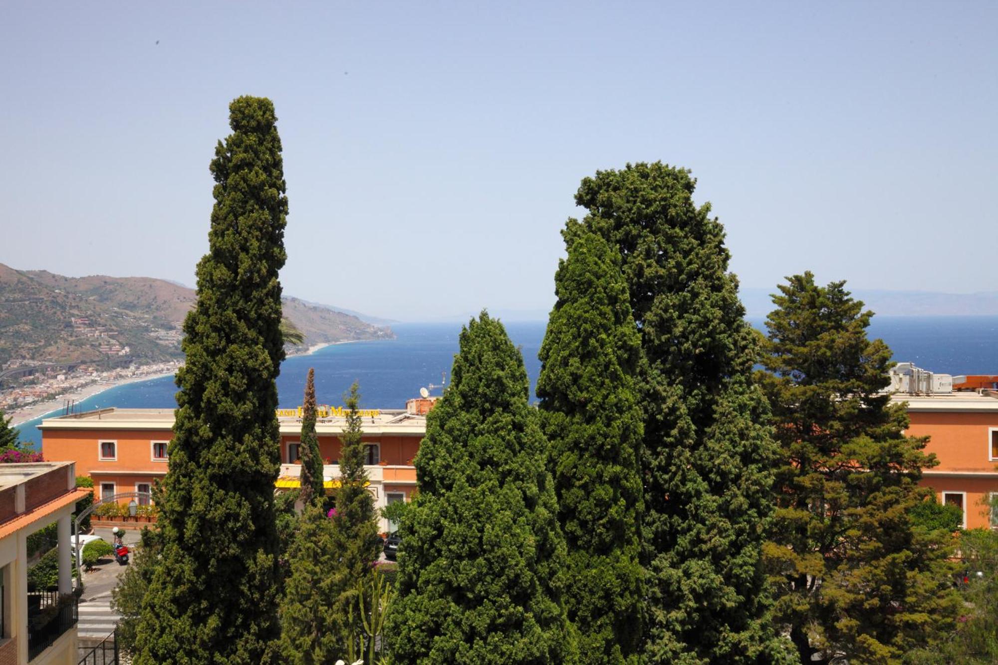 Lady Hill Panzió Taormina Kültér fotó